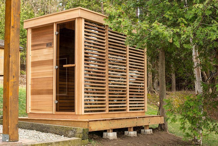 773_Pure_Cube_red_cedar_outdoor_sauna_leisurecraft_europe_privacy_panels.e4741f88b959643c21ca6a3b1585dfd2