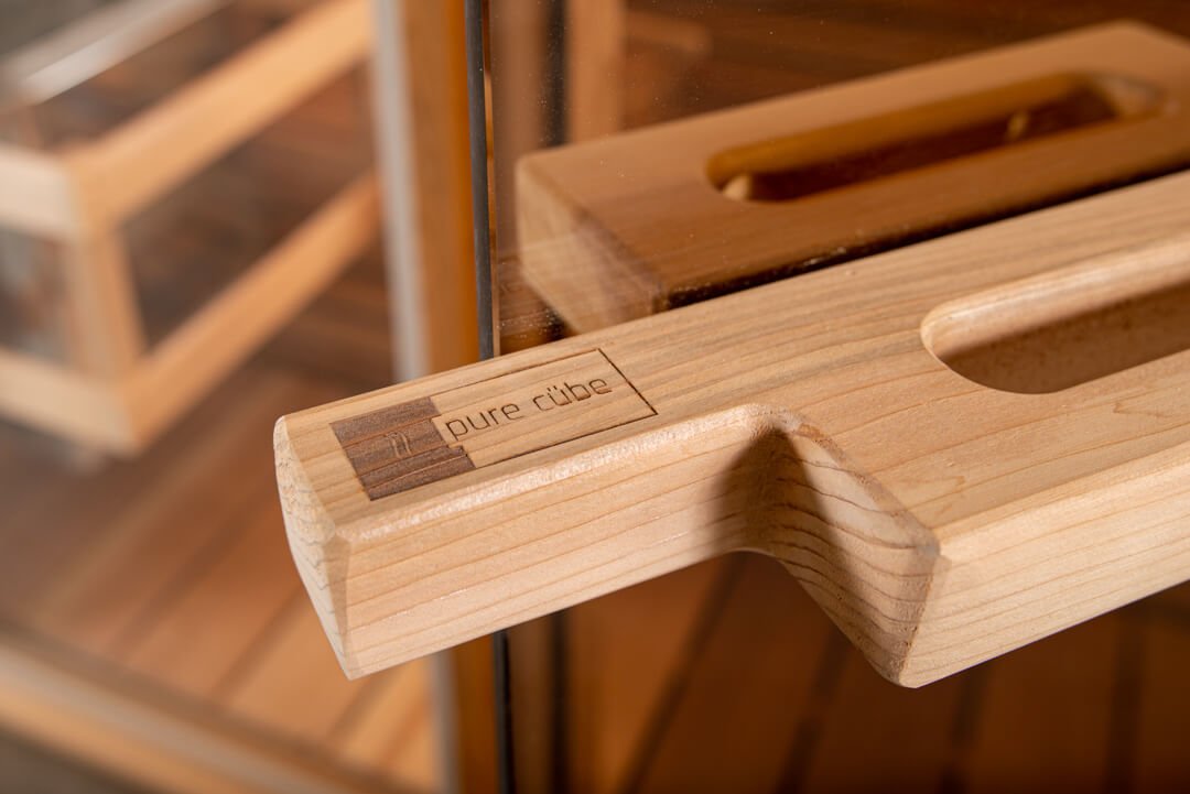 89_Pure_cube_collection_leisurecraft_europe_canadian_cedar_indoorsauna